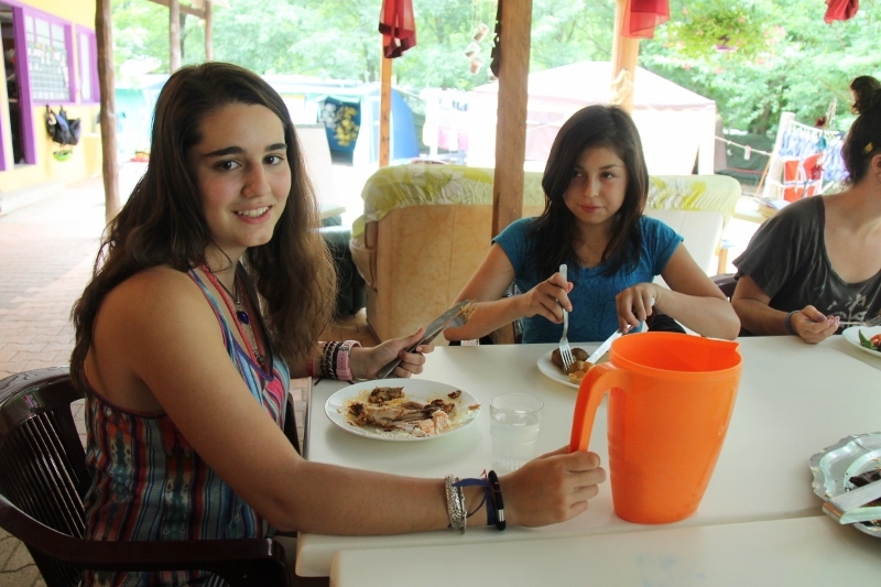 Village Camps International Summer Camp Ard&egrave;che, France 2019-07-26 https://www.villagecamps.com/journals_admin/images/914-22-07-06-2014 (800x533) (117).jpg